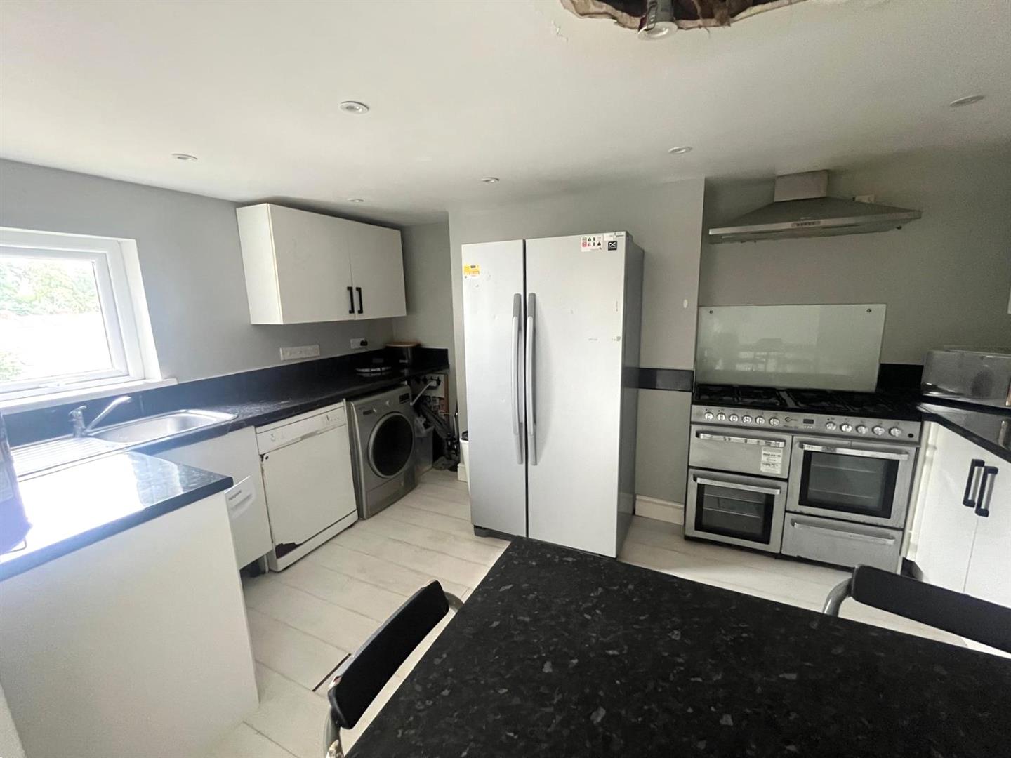 Waterloo Place, Brynmill, Swansea, SA2 0DE